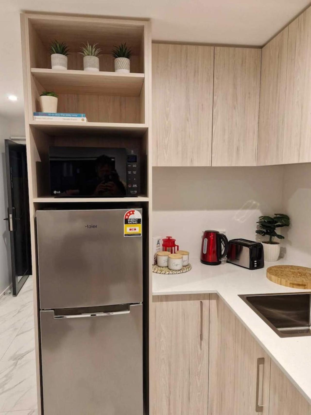 Cosy Cbd Studio Apartment 6 Крайстчърч Екстериор снимка