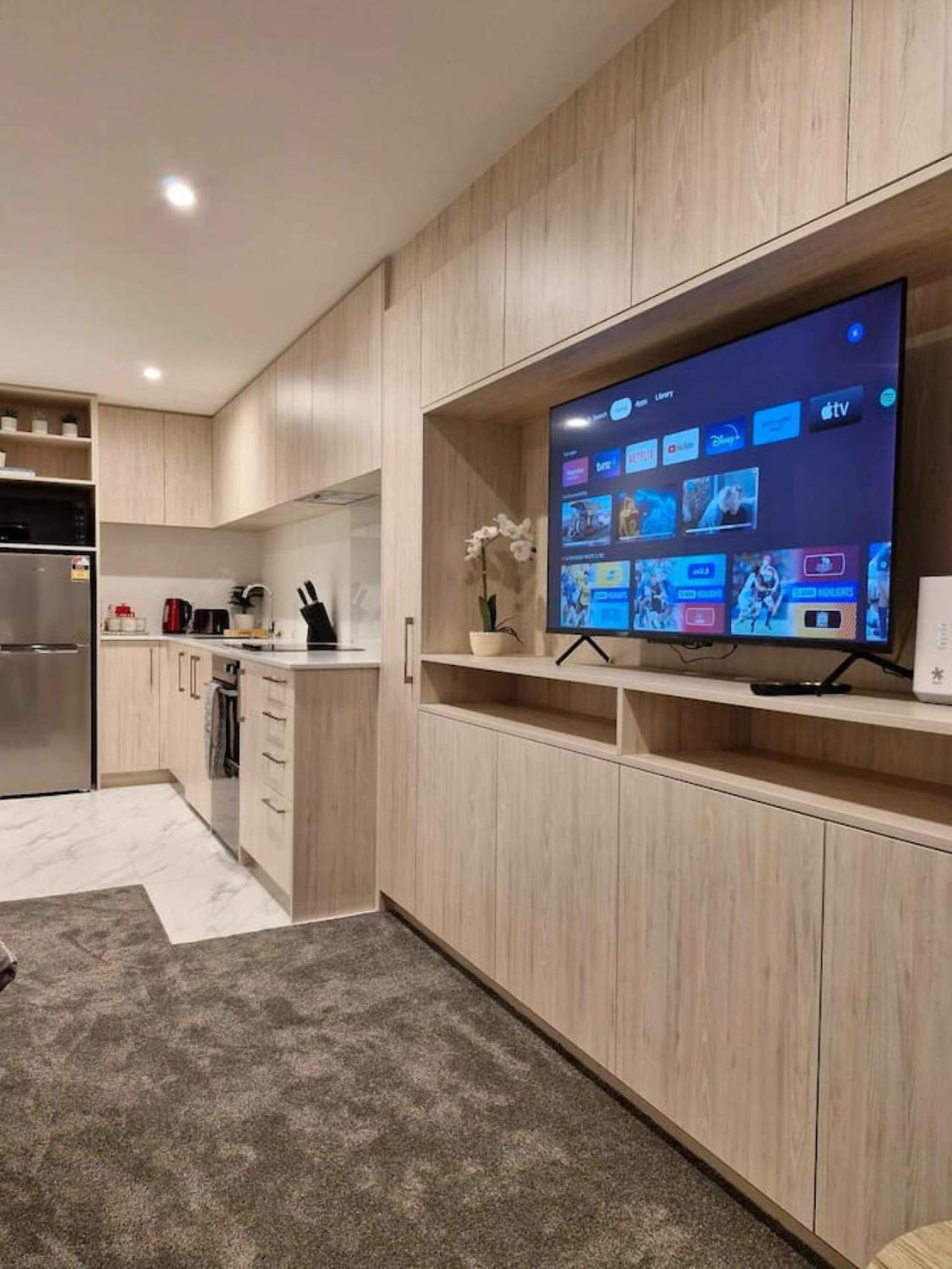 Cosy Cbd Studio Apartment 6 Крайстчърч Екстериор снимка